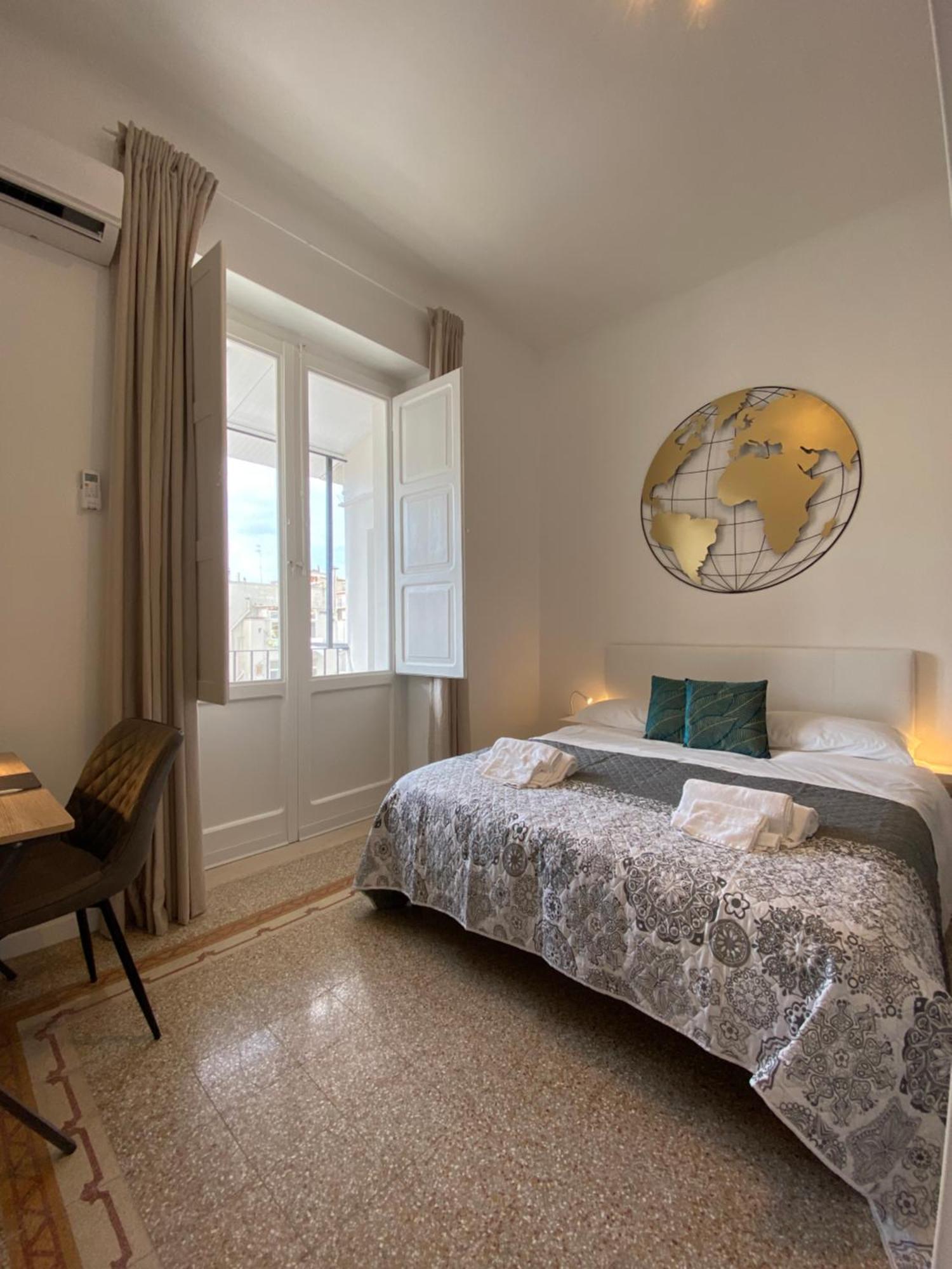 Conte Cavour Appartement Bari Buitenkant foto